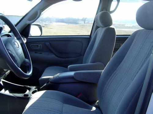 Toyota Tundra 2004 photo 3