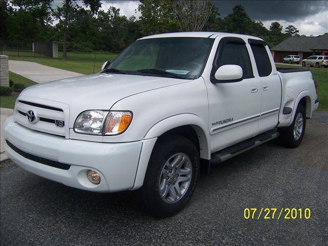 Toyota Tundra 2004 photo 1