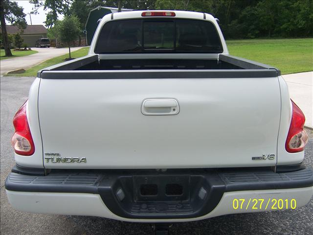 Toyota Tundra 2004 photo 4