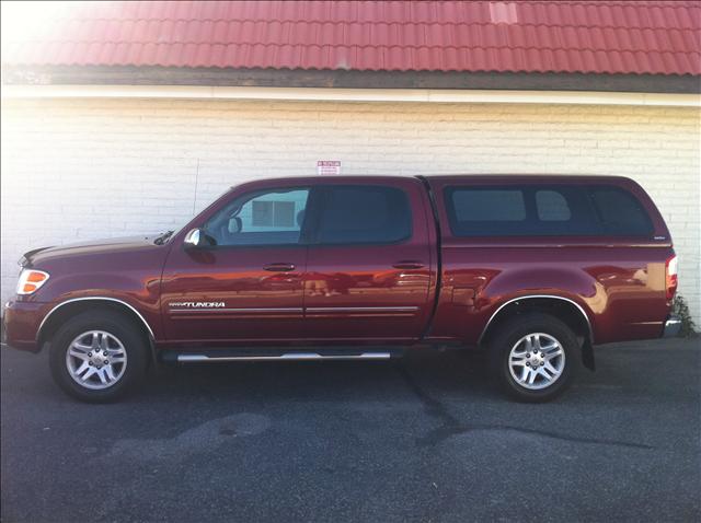 Toyota Tundra 2004 photo 1