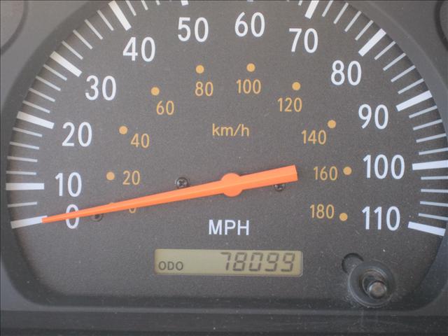 Toyota Tundra 2004 photo 5