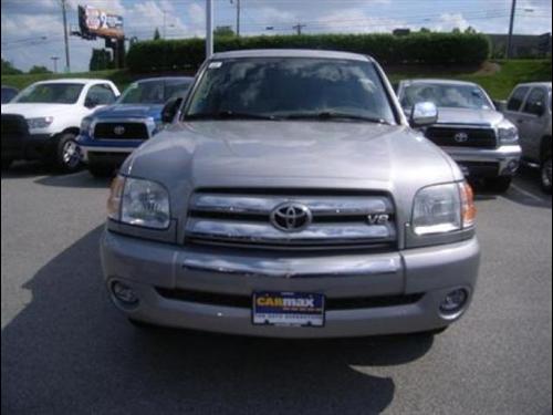 Toyota Tundra 2004 photo 3