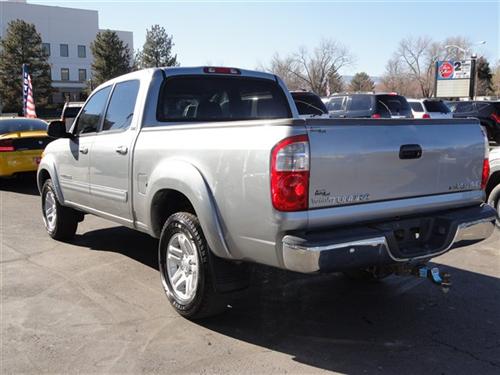 Toyota Tundra 2004 photo 3