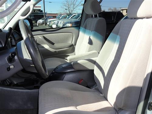 Toyota Tundra 2004 photo 4