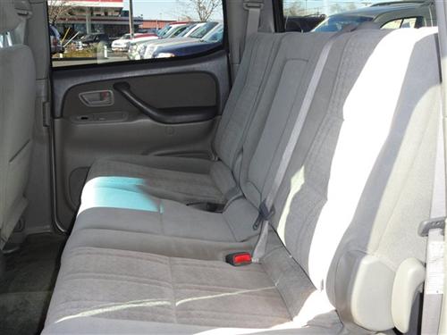 Toyota Tundra 2004 photo 5