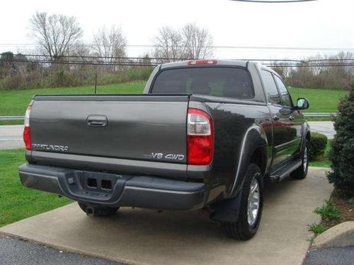 Toyota Tundra 2004 photo 2