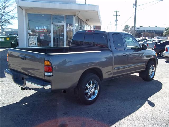 Toyota Tundra 2004 photo 4