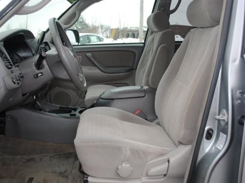 Toyota Tundra 2004 photo 1