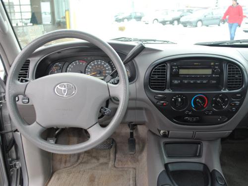 Toyota Tundra 2004 photo 3