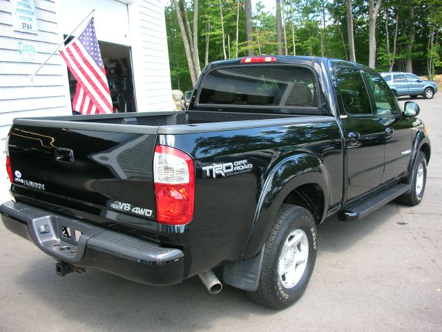 Toyota Tundra 2004 photo 1