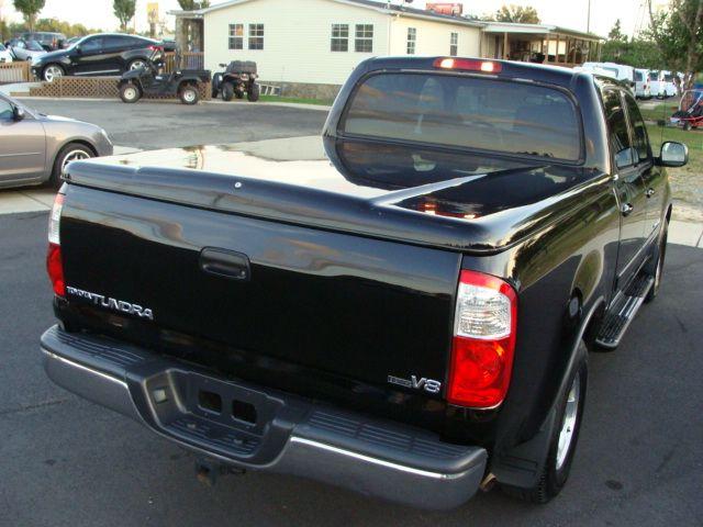 Toyota Tundra 2004 photo 4