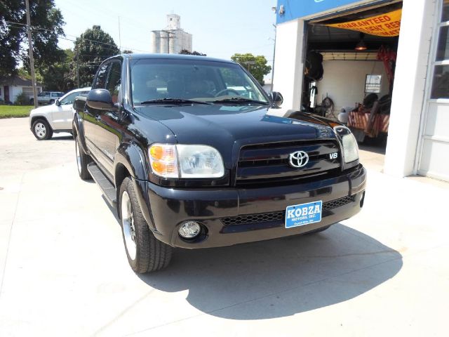 Toyota Tundra 2004 photo 2