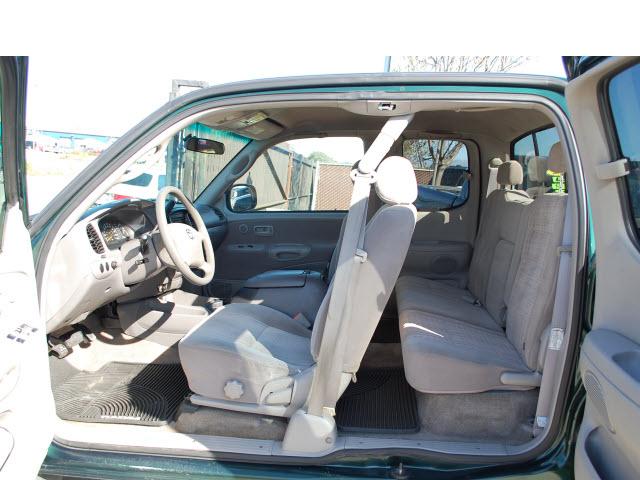 Toyota Tundra 2004 photo 3