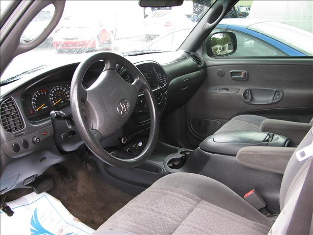 Toyota Tundra 2004 photo 1
