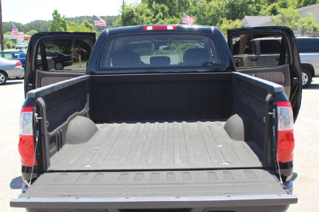 Toyota Tundra 2004 photo 11