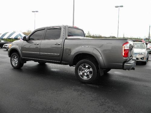 Toyota Tundra 2004 photo 4