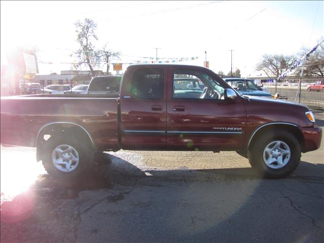 Toyota Tundra 2004 photo 2