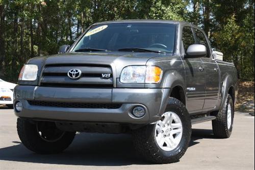 Toyota Tundra 2004 photo 1