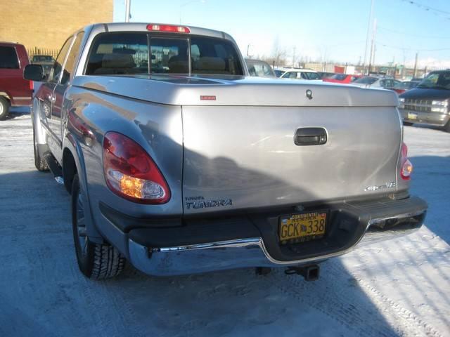 Toyota Tundra 2004 photo 4
