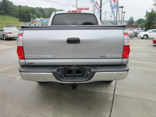 Toyota Tundra 2004 photo 13