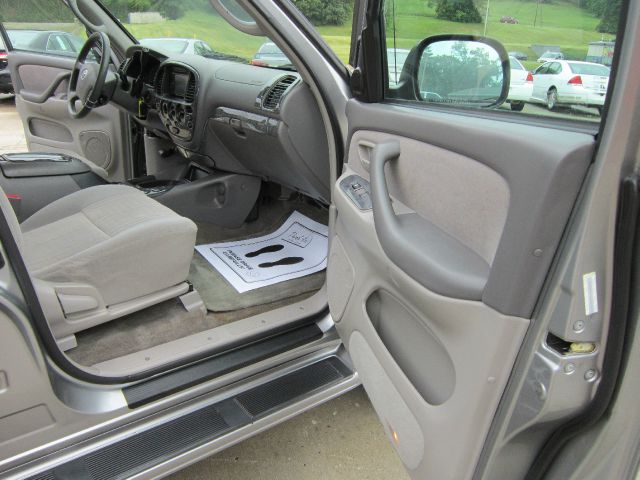 Toyota Tundra 2004 photo 14
