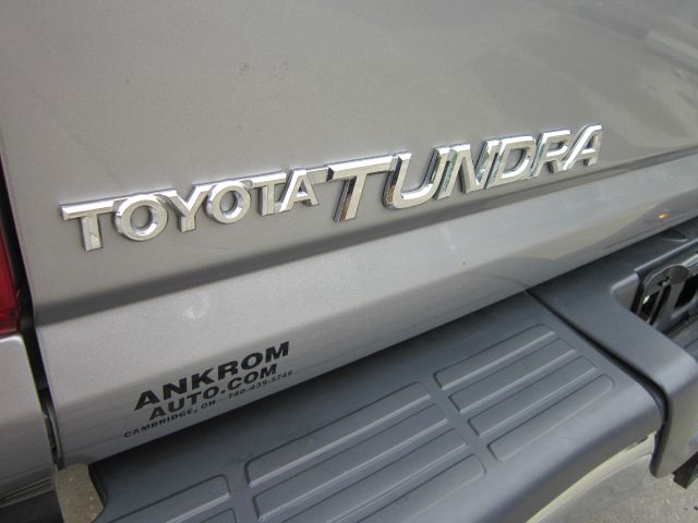 Toyota Tundra 2004 photo 18