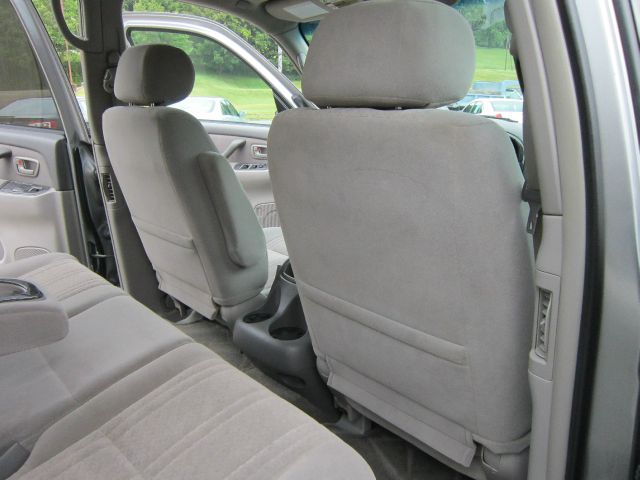 Toyota Tundra 2004 photo 36