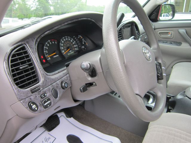 Toyota Tundra 2004 photo 40