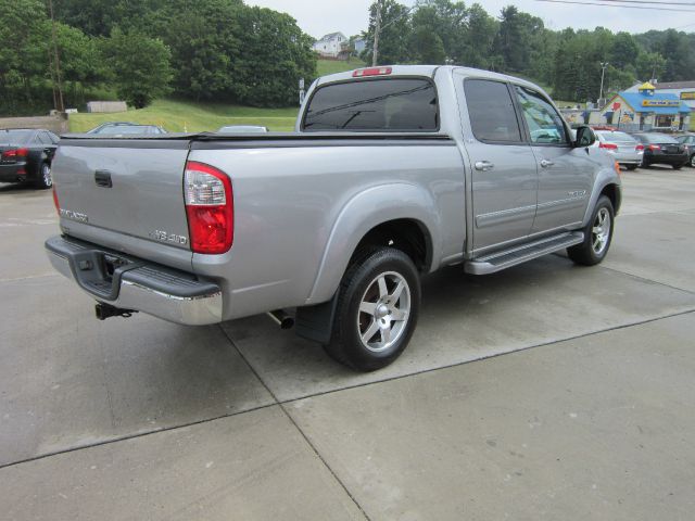 Toyota Tundra 2004 photo 8