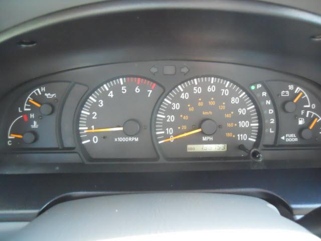 Toyota Tundra 2004 photo 5