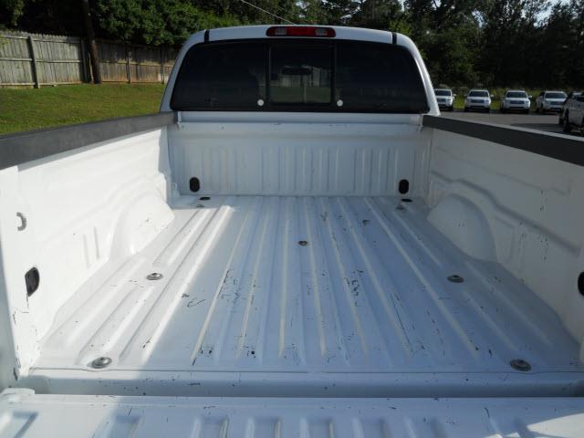 Toyota Tundra 2004 photo 8