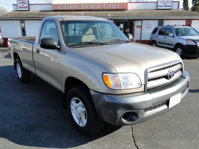 Toyota Tundra Base Pickup