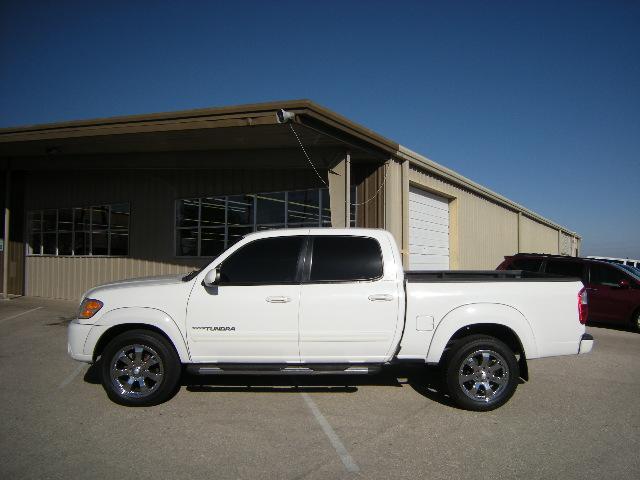 Toyota Tundra TRIO Unspecified