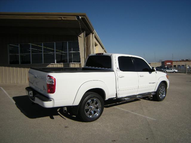 Toyota Tundra 2004 photo 4