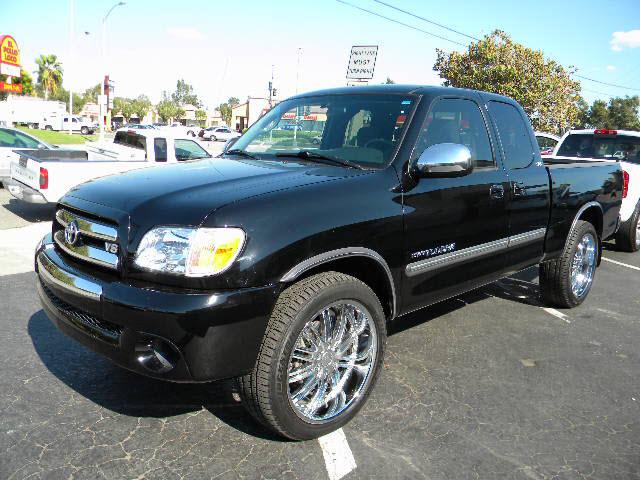 Toyota Tundra 2005 photo 2