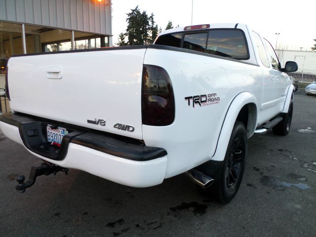 Toyota Tundra W8 4motion AUTO Pickup Truck