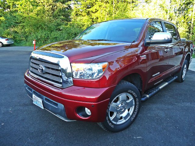 Toyota Tundra 5dr Wgn Pickup Truck