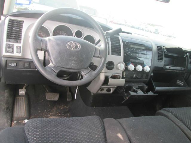 Toyota Tundra Reg. Cab 8-ft. Bed 4WD Pickup Truck