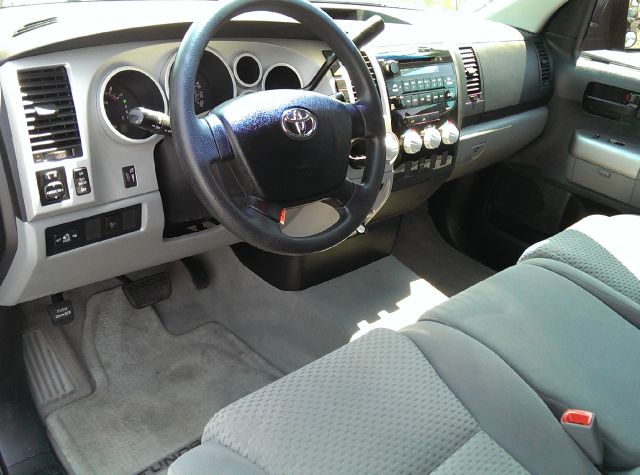 Toyota Tundra 2008 photo 2