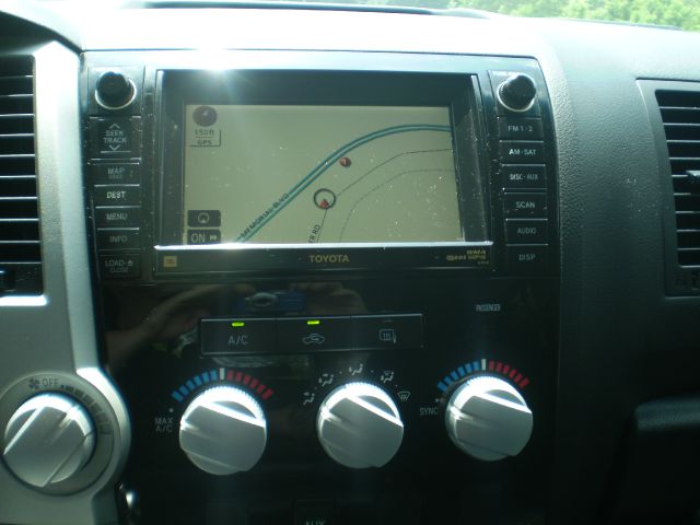 Toyota Tundra Solstice Pickup Truck