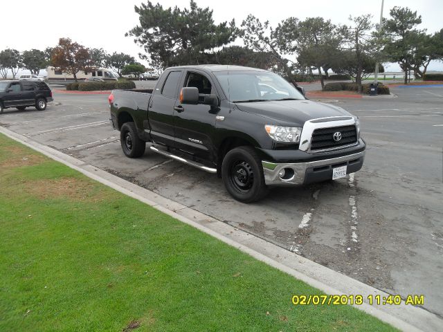 Toyota Tundra Unknown Crew Cab Pickup