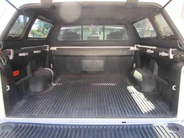 Toyota Tundra T6 AWD Leather Moonroof Third Row Seat DVD Pickup Truck