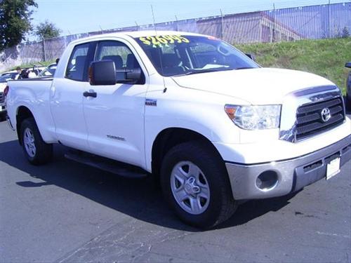 Toyota Tundra 2009 photo 1