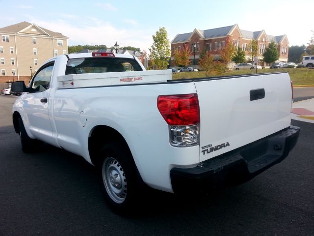 Toyota Tundra 2010 photo 4