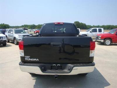 Toyota Tundra 2010 photo 5