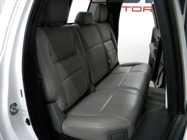 Toyota Tundra 2010 photo 5
