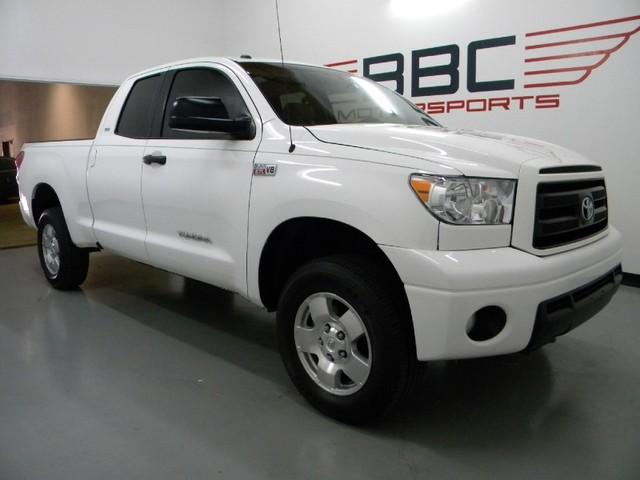 Toyota Tundra 2010 photo 4