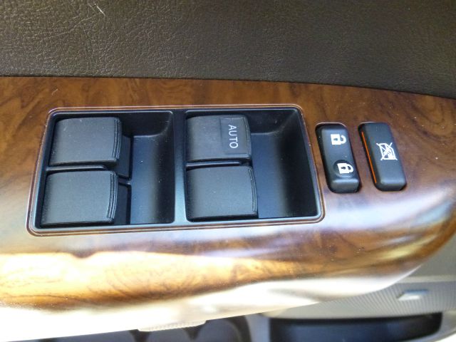 Toyota Tundra 2010 photo 27