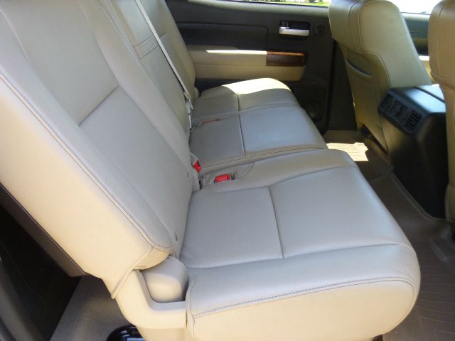 Toyota Tundra 2010 photo 49