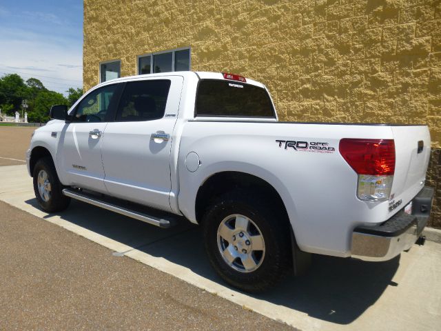 Toyota Tundra 2010 photo 79